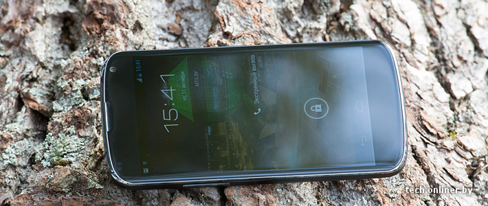 A preliminary review of the smartphone LG Nexus 4