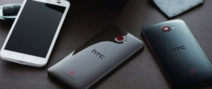 Опубликованы фото HTC Deluxe с 5″ экраном Full HD