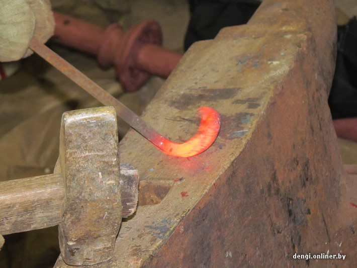 Blacksmith tongs  Кузнечные проекты, Кузнечное дело, Металлообработка