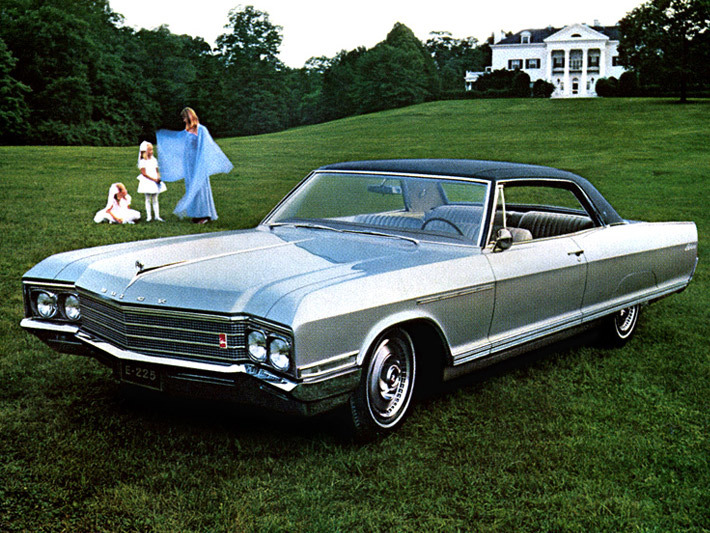 Buick Electra 225 Sport Coupe (1966)