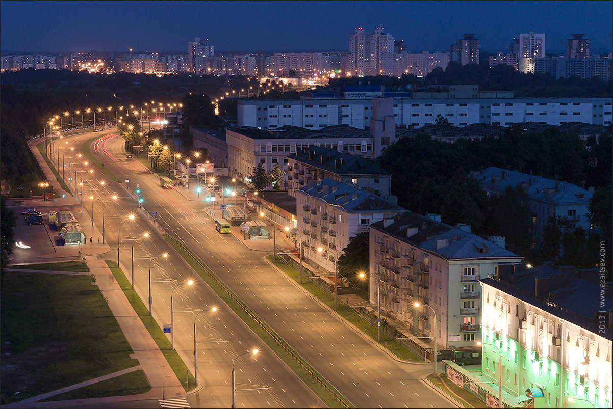 Фотофакты: взгляд с крыши на улицу Маяковского