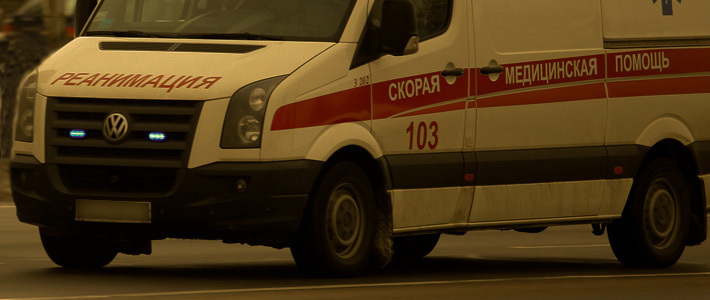 Барановичский район: автобус зацепил Peugeot и сбил пешехода