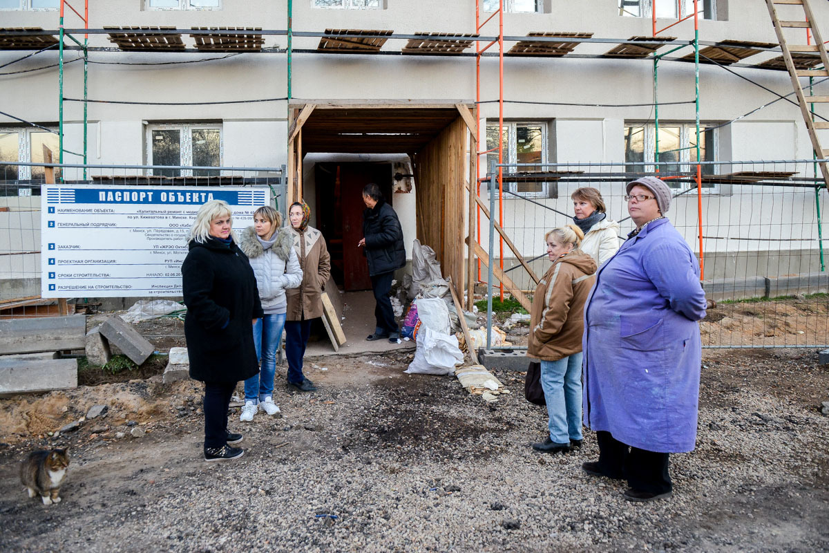 Пережить капремонт любой ценой: без воды, газа и отопления, с одним  биотуалетом на восемь квартир