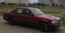 Очевидец: в столичном микрорайоне Уручье задержали «дрифтеров» на Mercedes