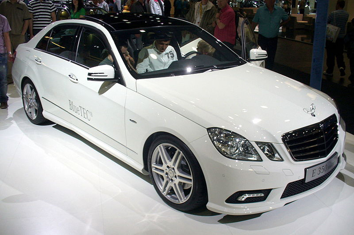 Mercedes-Benz E350 заводское обозначение W212