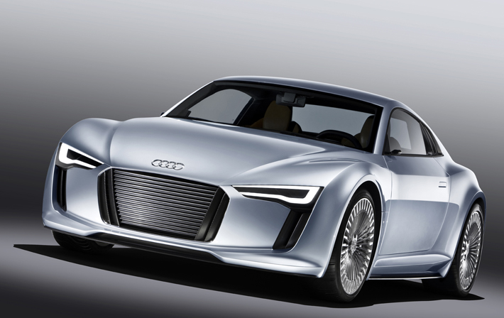 Нет сомнений, что Audi R4 будет стилистически схожа с концептом e-tron