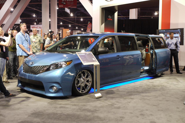 Toyota Swagger Wagon Supreme