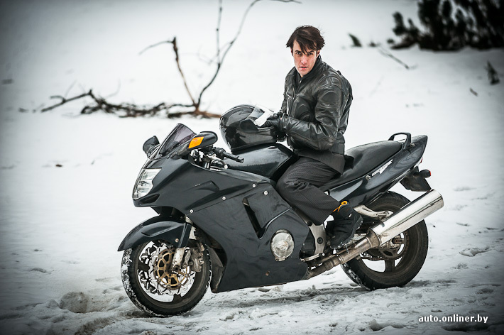 Как безопасно ездить на мотоцикле в зимний период