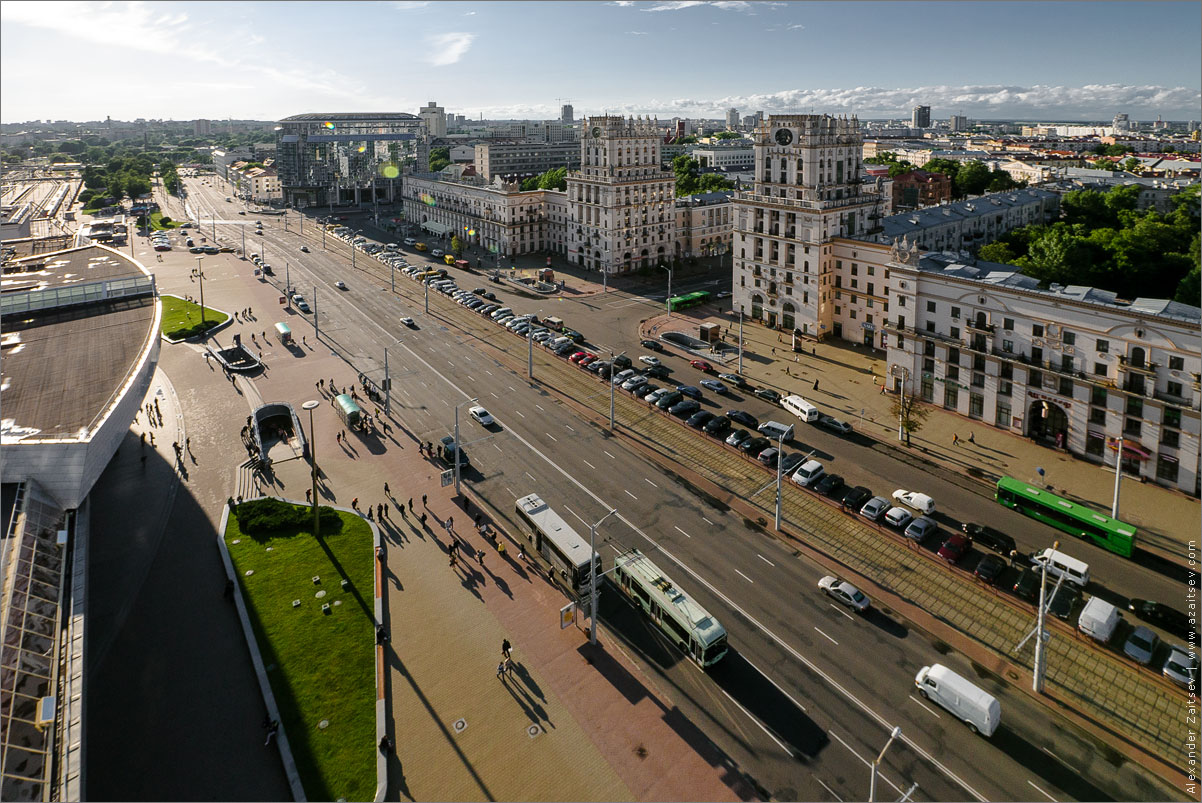 Каким видят Минск гости столицы? Фотовзгляд руфера на «ворота города» с  крыши гостиницы «Экспресс»