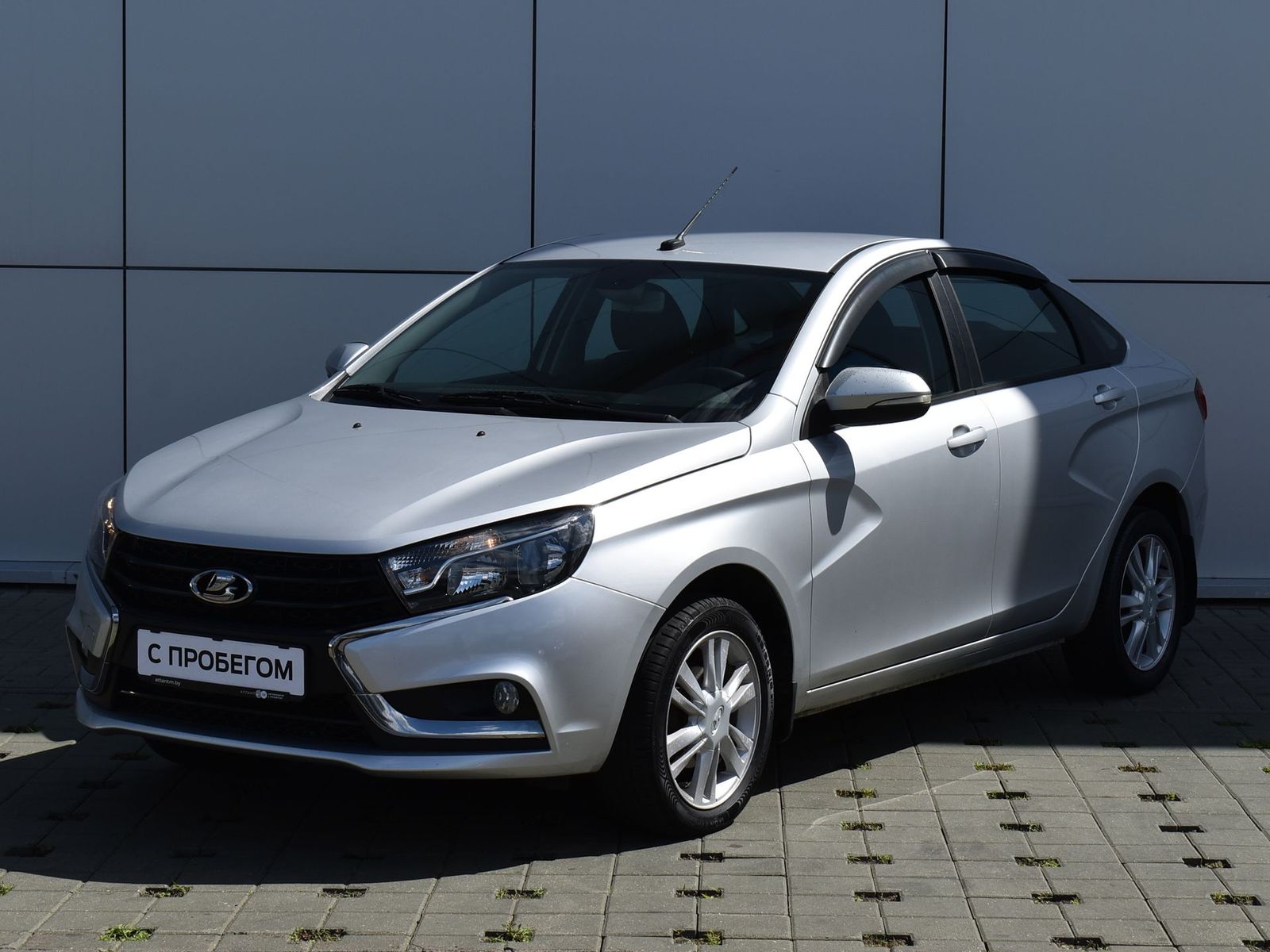 LADA Vesta (I)