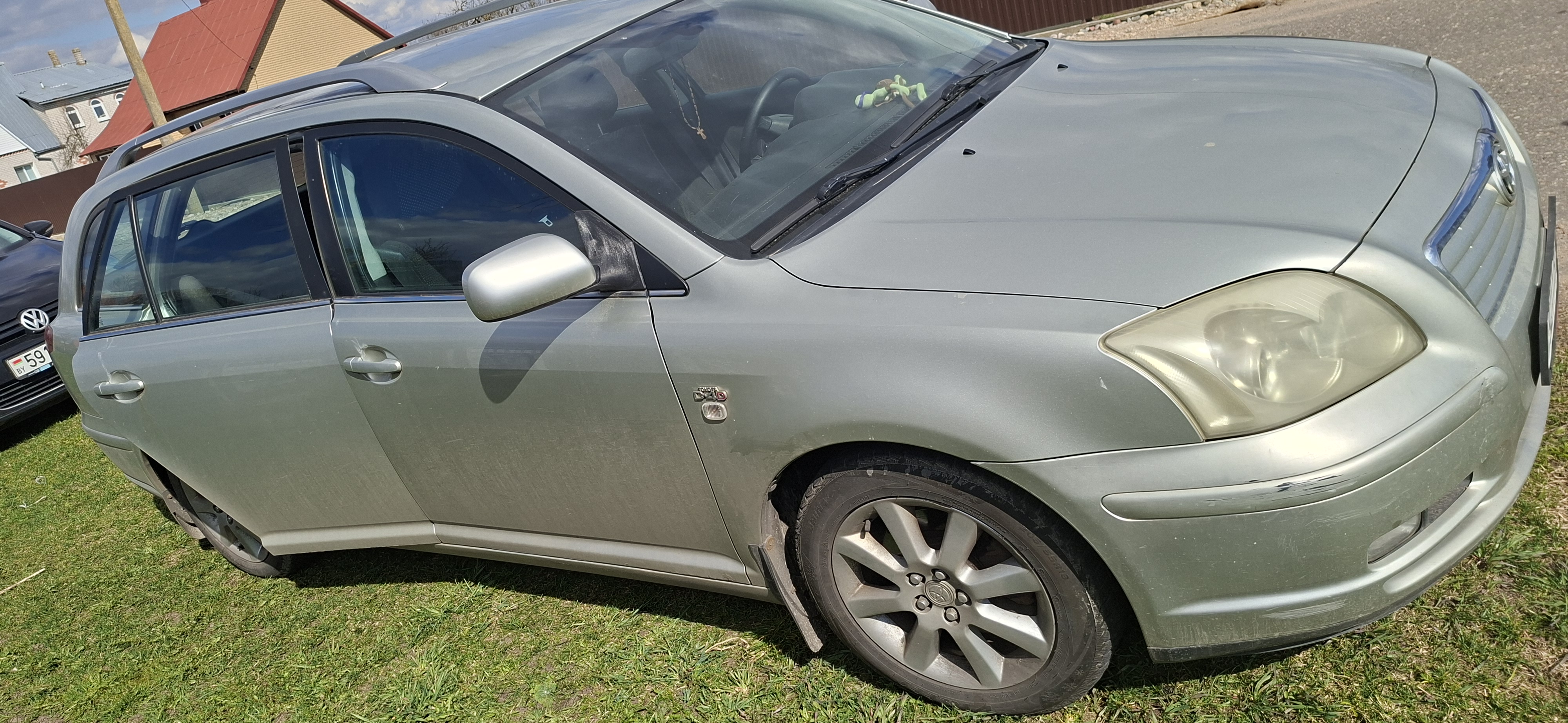 Toyota Avensis II