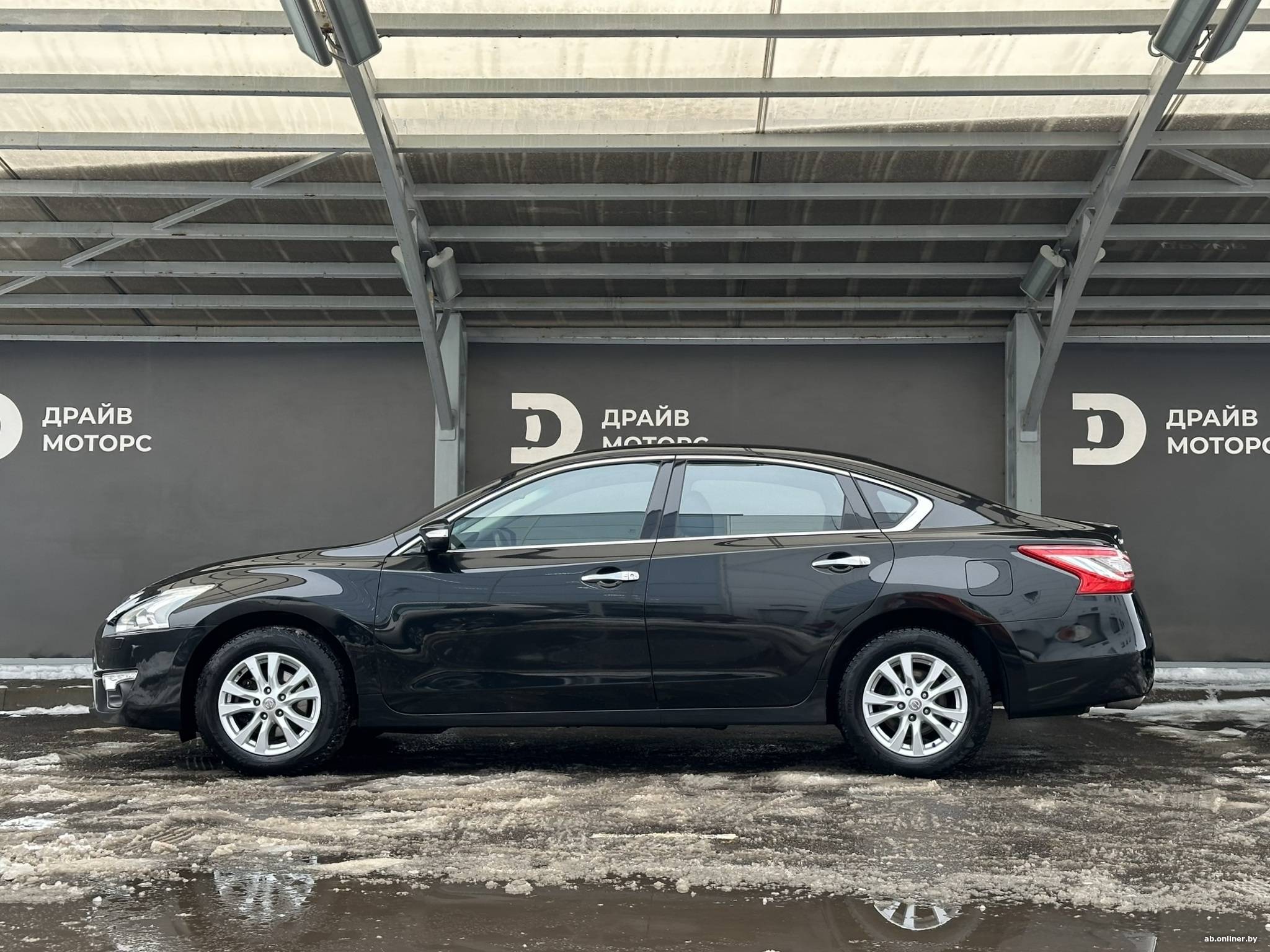 nissan teana 2014