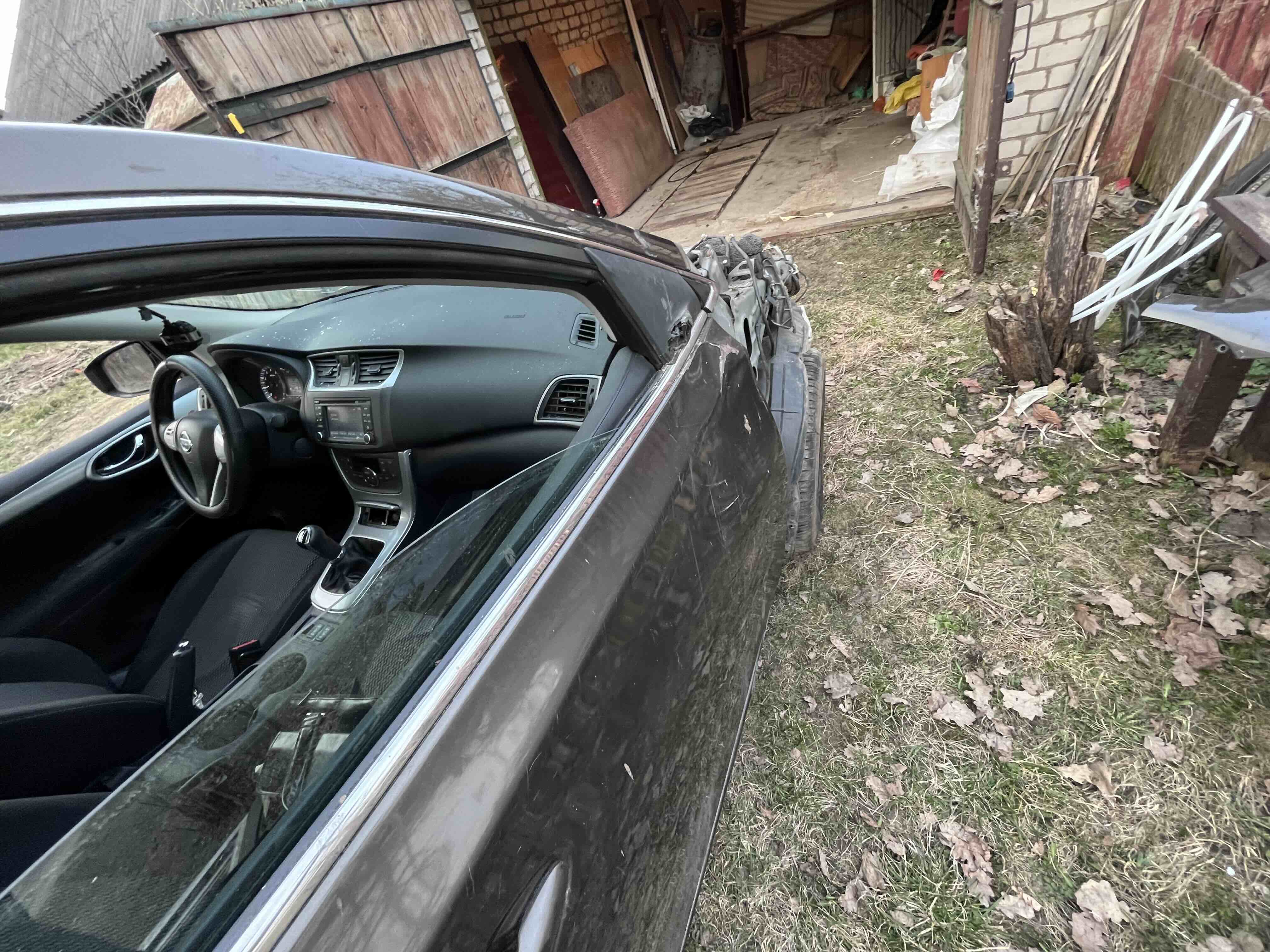 Nissan Sentra VII (B17)