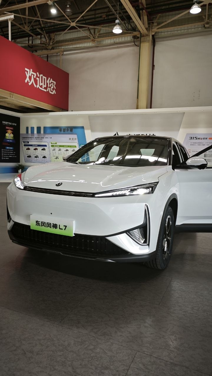 DongFeng Aeolus L7 (I) 2026 518km Enjoy Champion