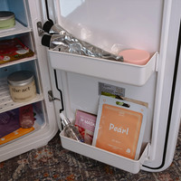Бьюти-холодильник Meyvel MB-25HC1W в Гомеле