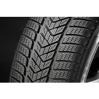 Зимние шины Pirelli Scorpion Winter 275/40R22 108V в Гомеле