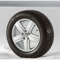 Зимние шины Michelin Latitude X-Ice North 2+ 235/45R20 100T в Бресте