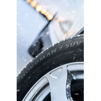 Зимние шины Ikon Tyres Nordman 7 SUV 225/55R18 102T