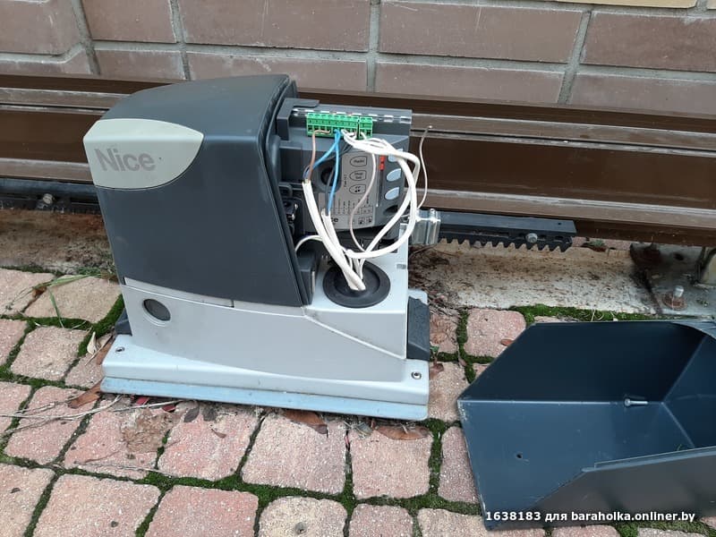 daf4c3b579cdb7ae67c1b16d5837e5c0.jpeg
