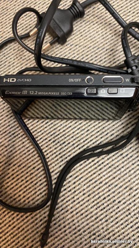 Как заряжать sony cyber shot