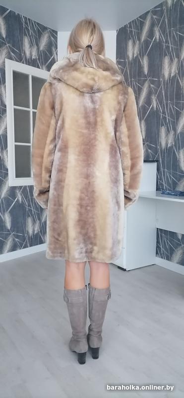 Изделия из старой шубы. Переделки из мутоновой шубы. Перекрой мутоновой шубы. Переделка мутоновой шубы. Норковая жилетка из старой шубы.