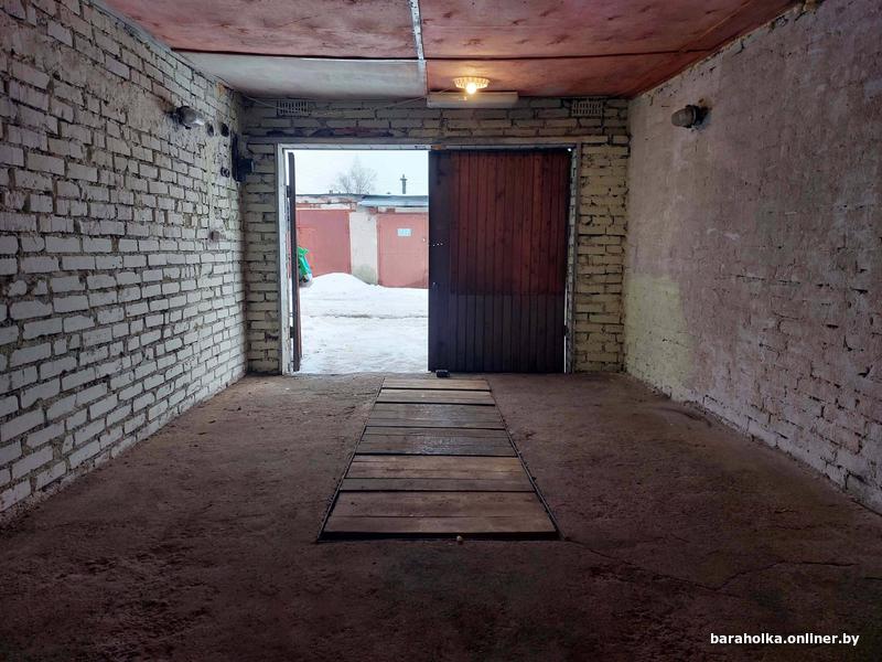 Челябинск снять гараж в аренду центральный район. Арендую гараж. Блок гараж без места волгоград. Гараж 667 в гск. Снять гараж видео.