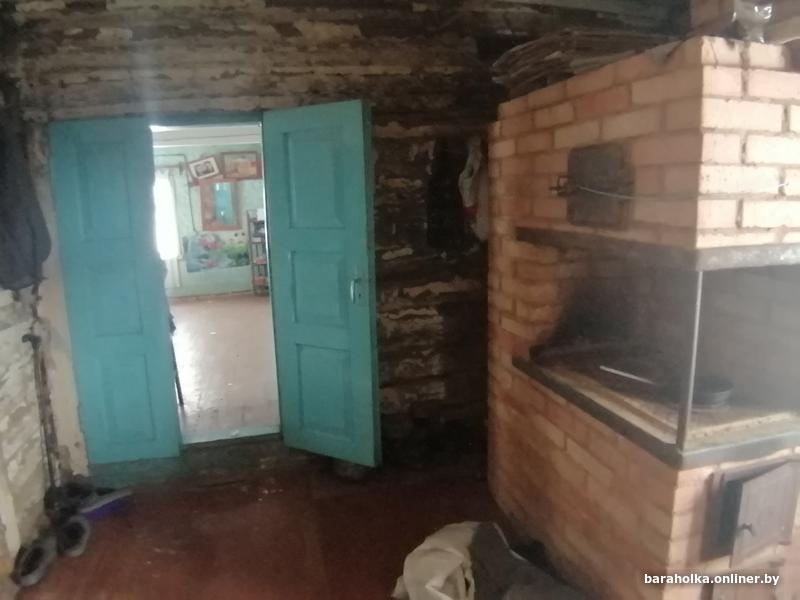 Дача около железной дороги. Дачи волоколамское шоссе. Продажа дач в ж/ д трестьяны. Домик возле железной дороги. Дача рядом с городом.