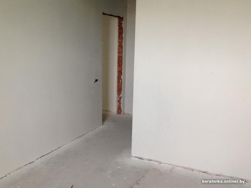 шпаклевка стен. расход полимерной финишной шпаклевки на 1 квадратный метр. ремонтная шпаклевка для стен. штукатурка и шпаклевка стен. штукатурка стен сколько времени.