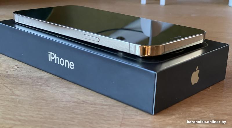 Блок питания в комплекте iphone 11 pro max. Айфон 11 промакс комплектация. Комплект айфон 11 промакс. Iphone 11 pro max mockup. Iphone pro max комплект.