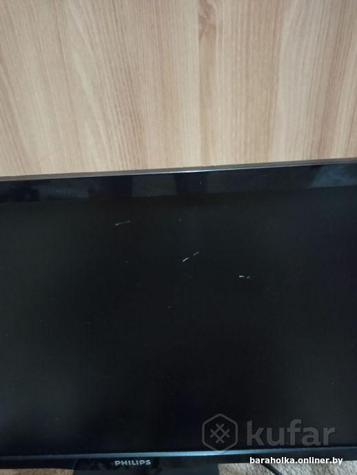 царапина на экране монитора. царапины на рамке телевизора. царапина на экране жк телевизора. царапина на экране монитора. царапина на телевизоре.