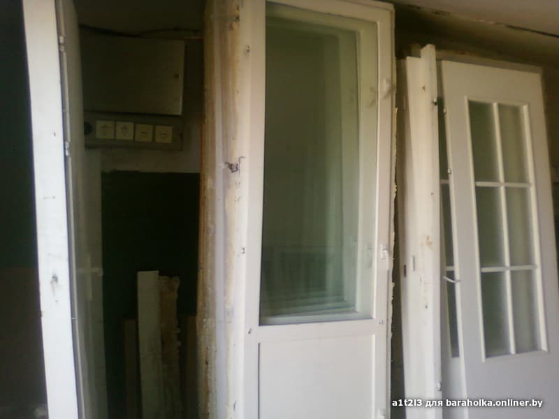 Дверь балконная с коробкой 72х217, из новостройки (7шт) - ба.