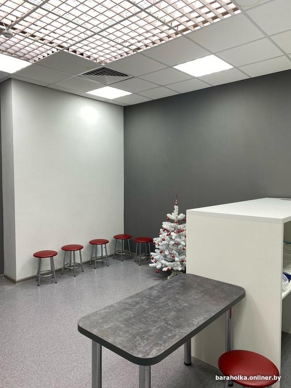 Сдается офисное помещение. Помещение. Отделка коммерческих помещений. Коммерческое помещение. Коммерческая недвижимость.