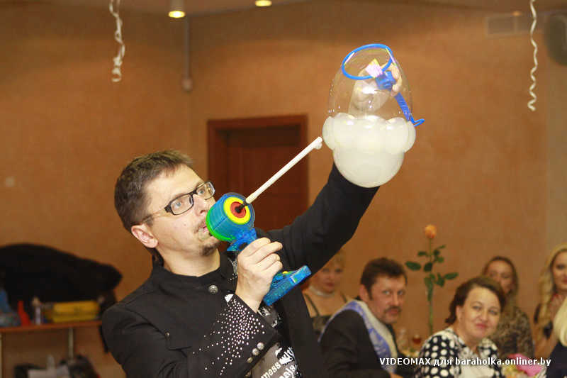 Шоу мыльных пузырей Минск 3503.jpg