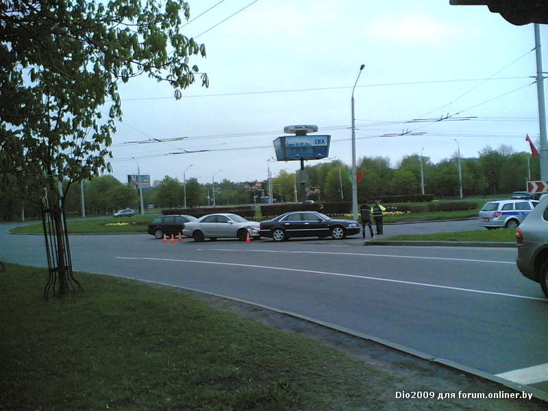 10042011.jpg 10042011.jpg