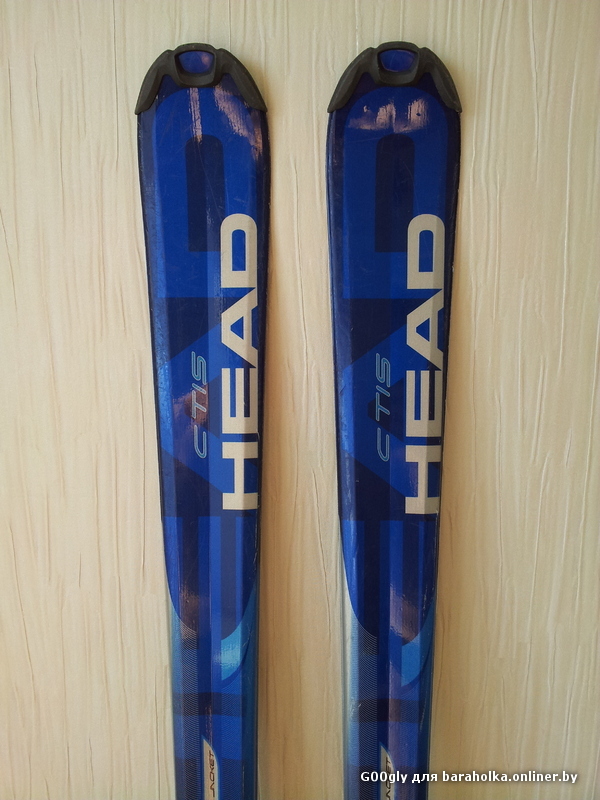 Skis-1.jpg