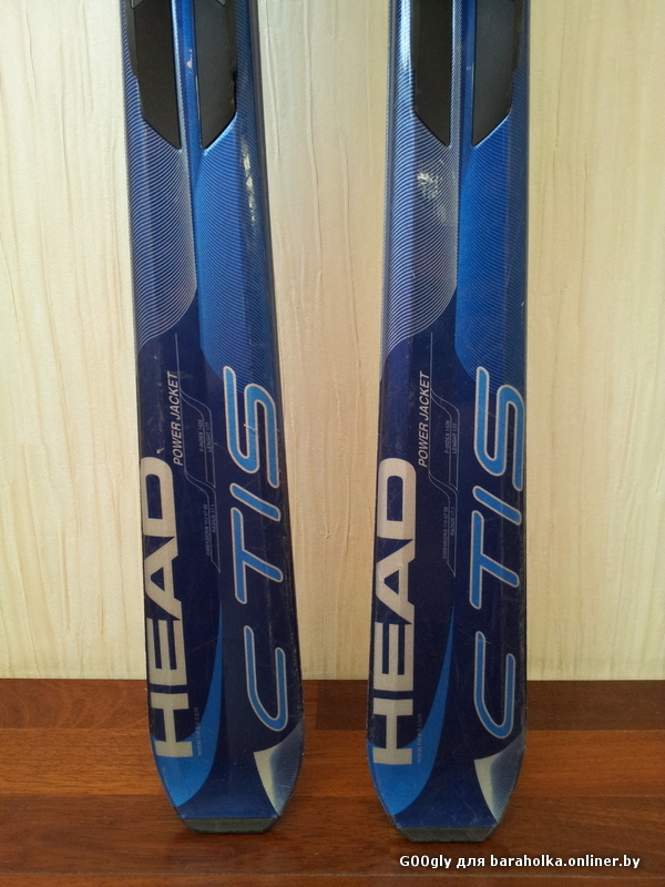 Skis-3.jpg