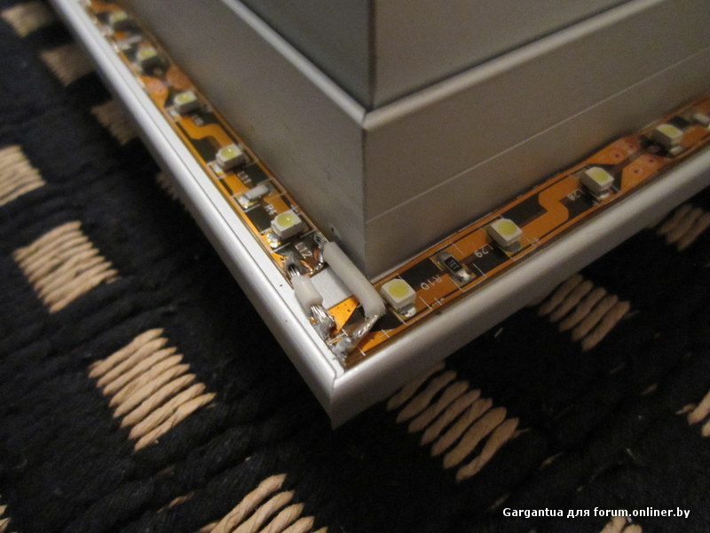 backlit-mirrors-ikea-hovet-mirror-self-adhesive-led-cable-3.JPG