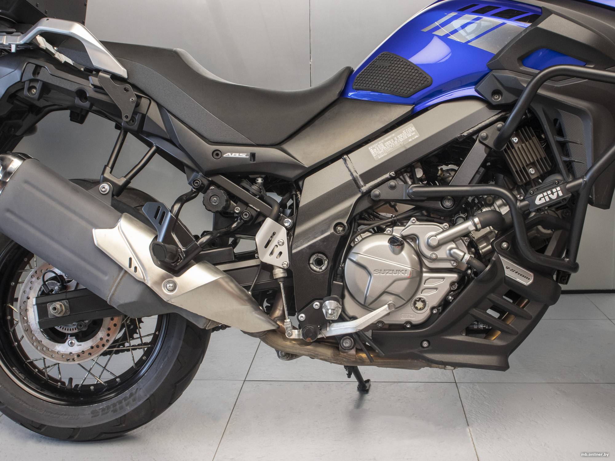 Suzuki v Strom 650 2019