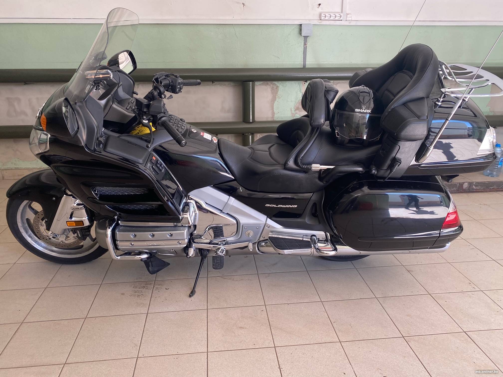 gold wing 2008