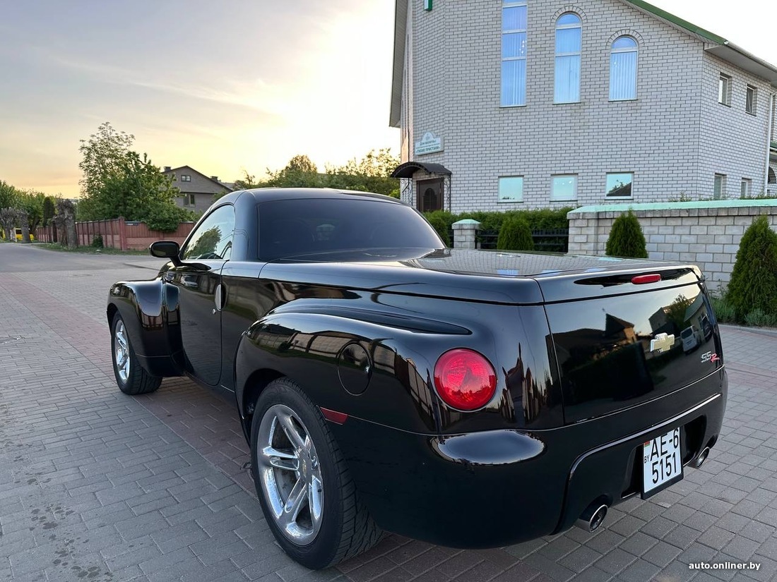 Что ты такое? Chevrolet SSR — один из самых необычных авто в истории