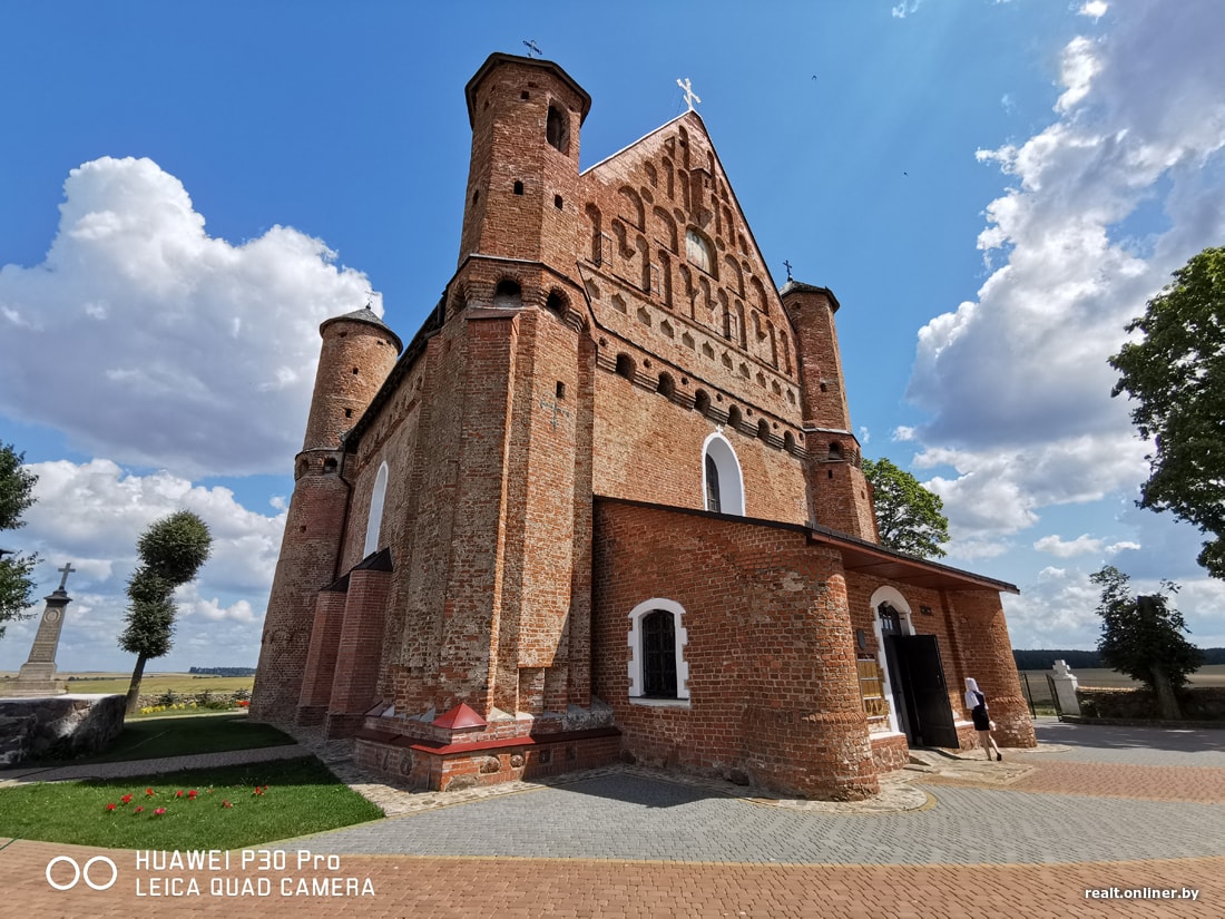 Подмосковье храм крепость