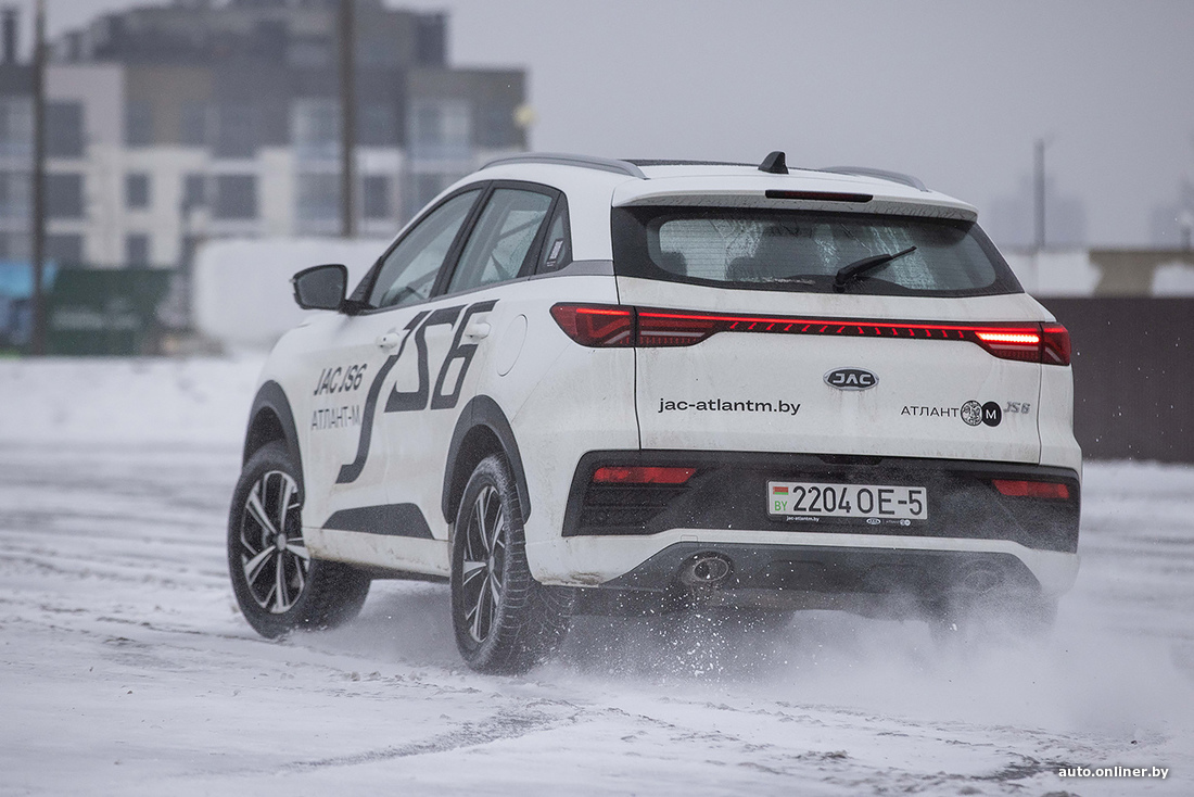 Тест кроссовер. Кроссовер jac js6. jac js6. джак js6 мейджер.