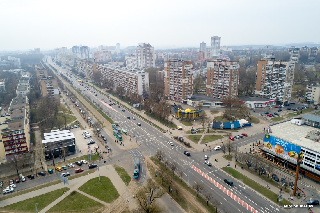 Логойский тракт отзывы. Логойский тракт Минск. Перекресток Минск. Парк на Гамарника.