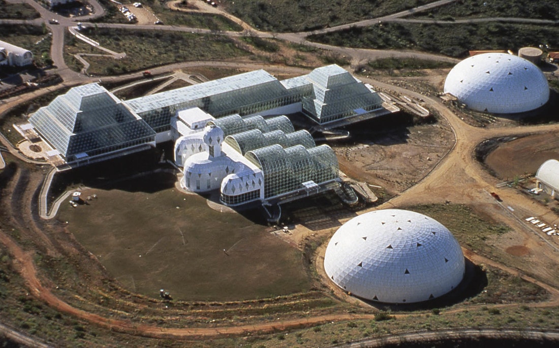 «Биосфера-2»: Аризонский Ноев ковчег. Как провалился эксперимент по созданию замкнутой экосистемы 
