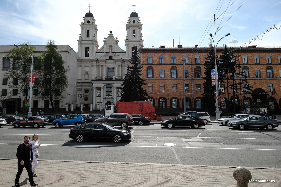 Площадь свободы в минске фото