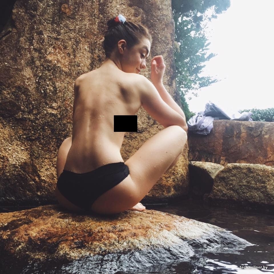 В сеть выложили голые фото «Арьи Старк»