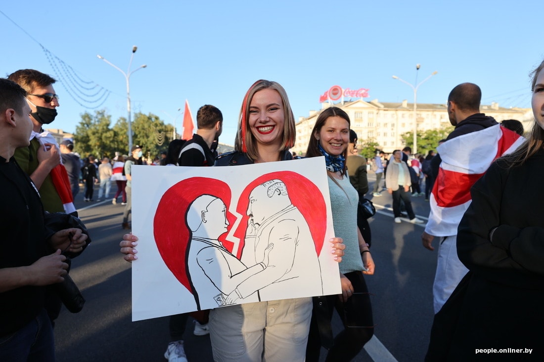 Сим сим хартия 97. Протесты в Беларуси. Белорусские протесты. Протесты в России. Протесты в Белоруссии 2021.