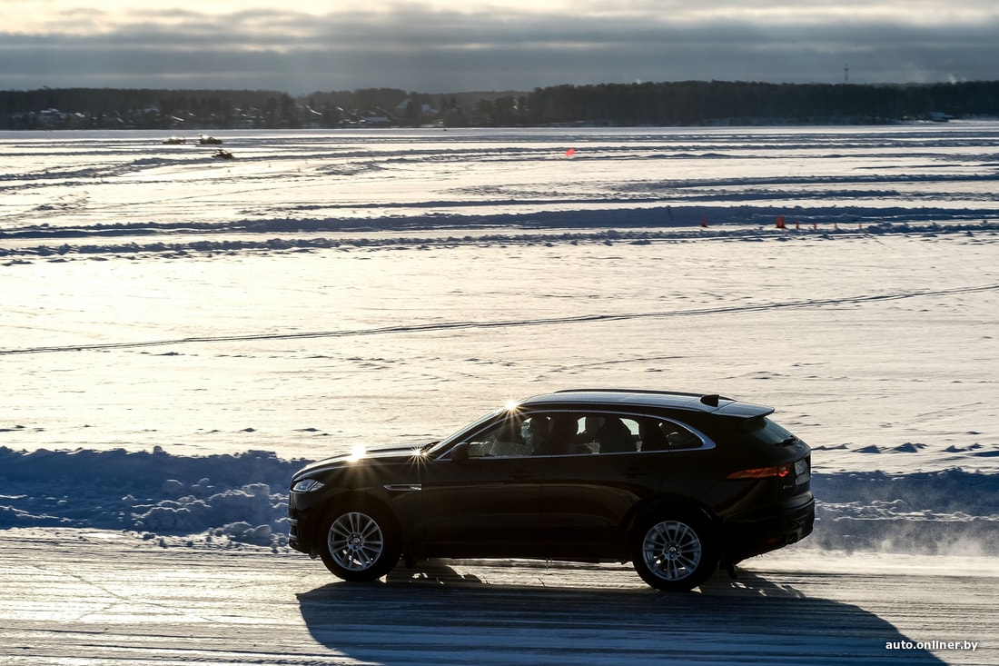 Никакого руля — только газ! Выходим из заноса на AWD