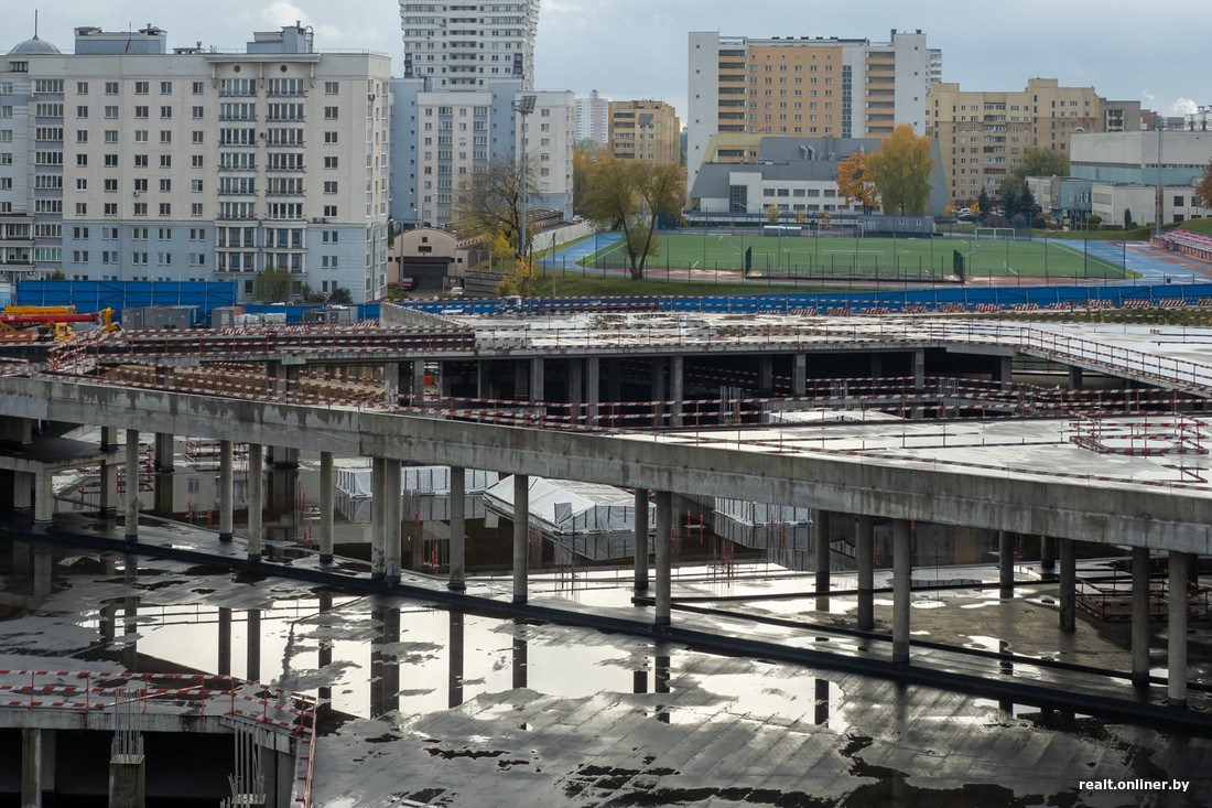 Побывали внутри той самой стройки «Газпром центра». Показываем, что там