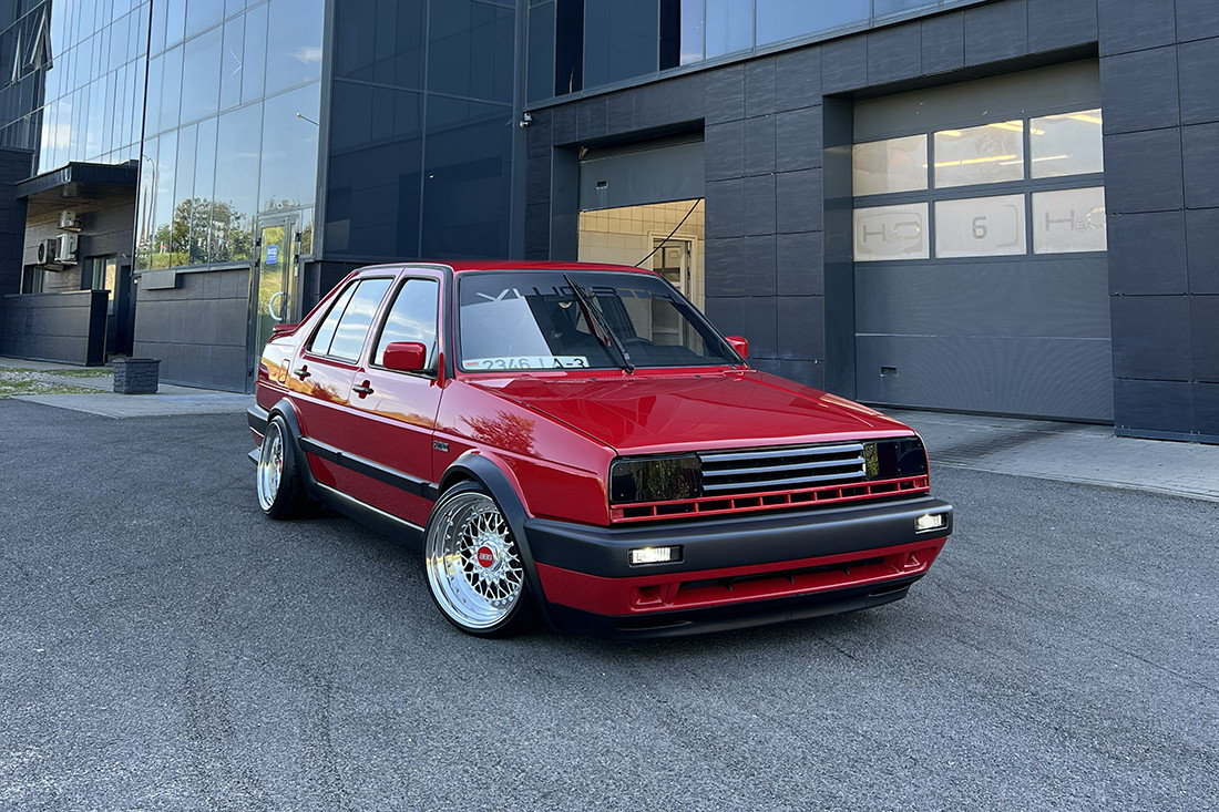 Минчанин 10 лет занимался тюнингом своего Volkswagen Jetta Mk2 GTX